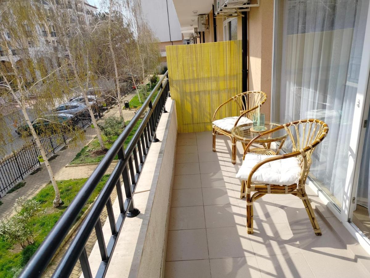 Apartment Daisy Grand Kamelia Sunny Beach Eksteriør billede
