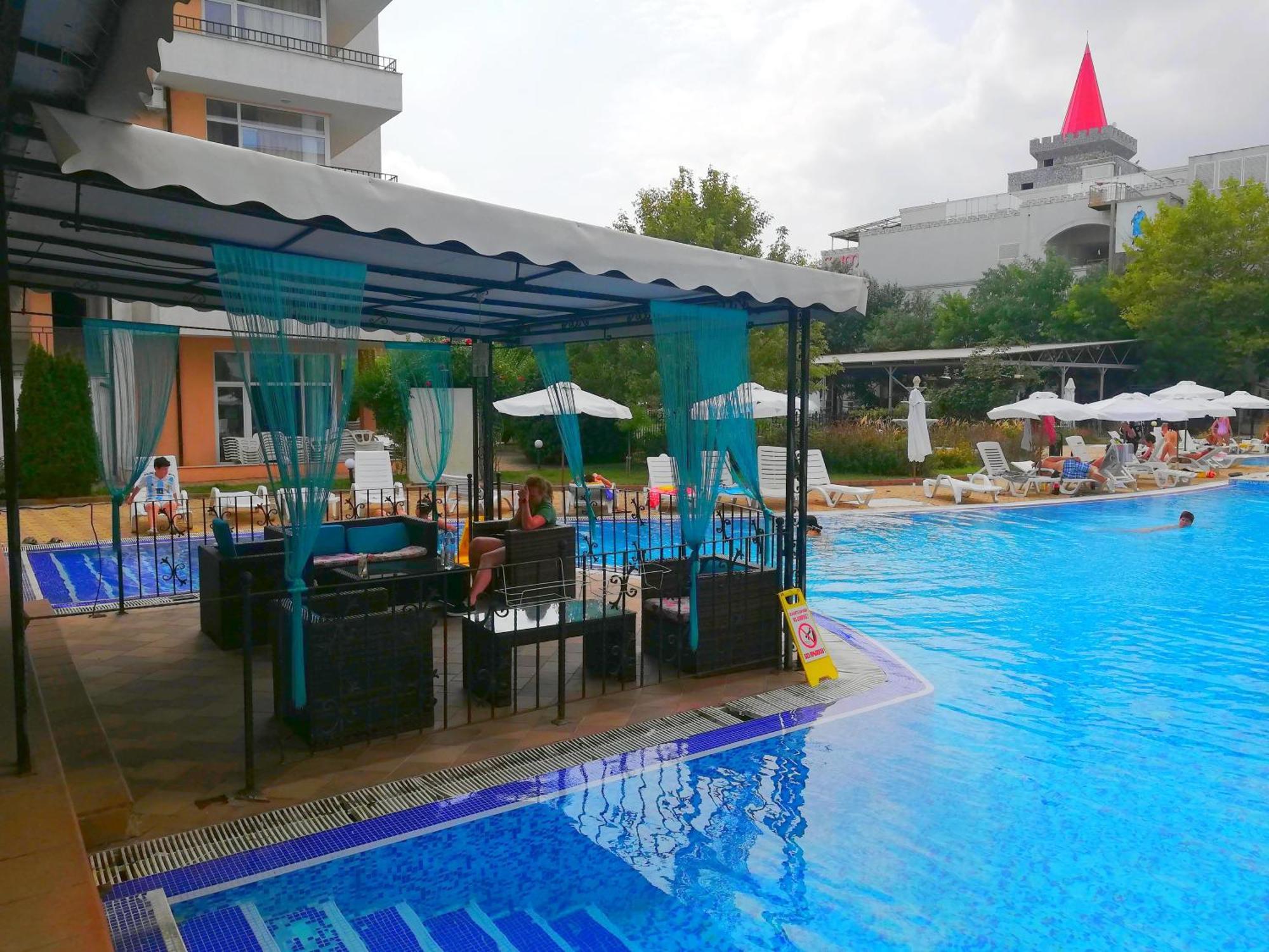 Apartment Daisy Grand Kamelia Sunny Beach Eksteriør billede