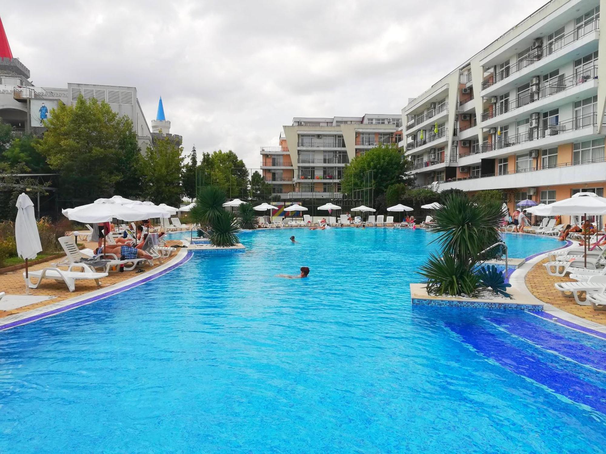Apartment Daisy Grand Kamelia Sunny Beach Eksteriør billede