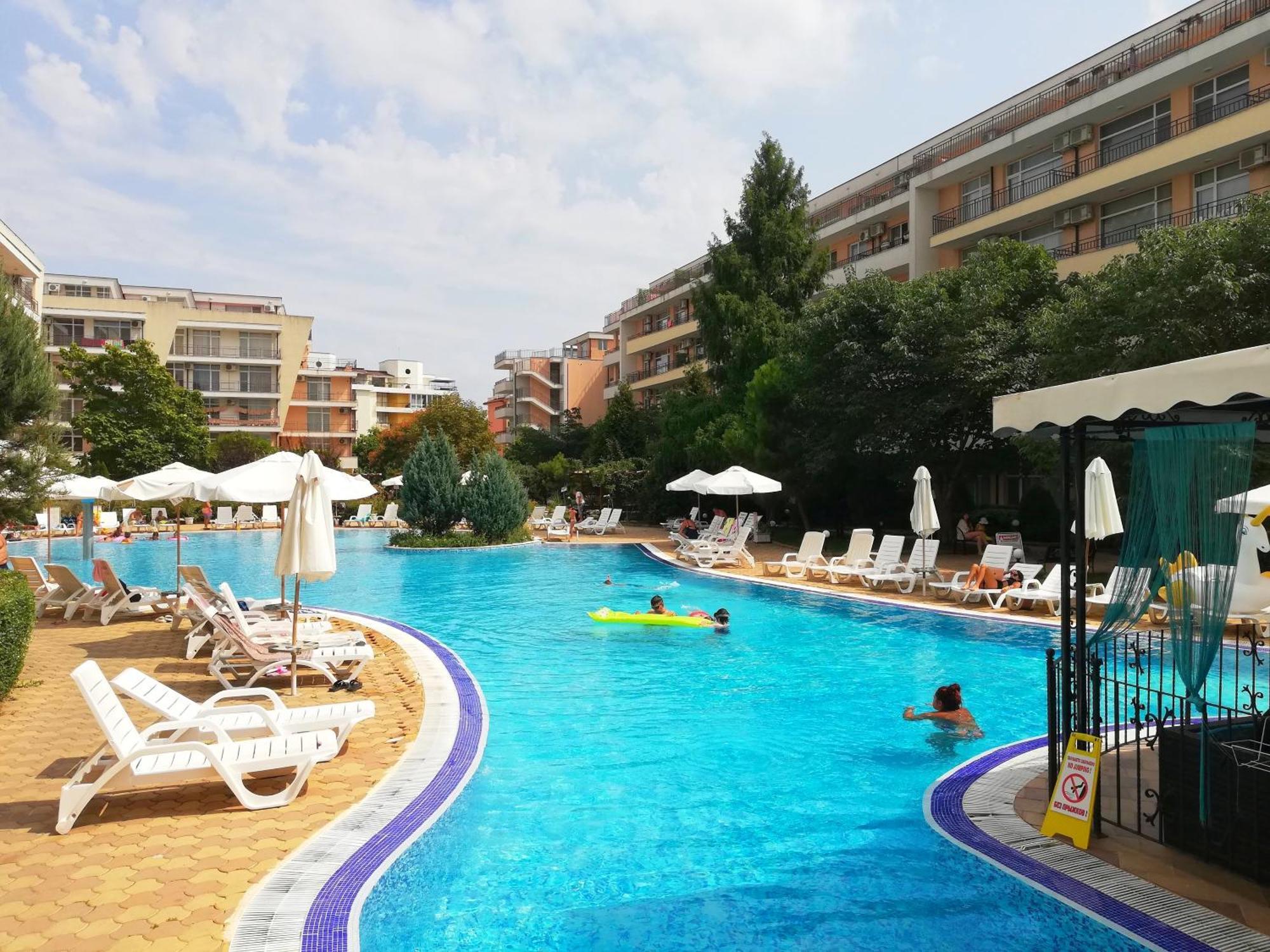 Apartment Daisy Grand Kamelia Sunny Beach Eksteriør billede