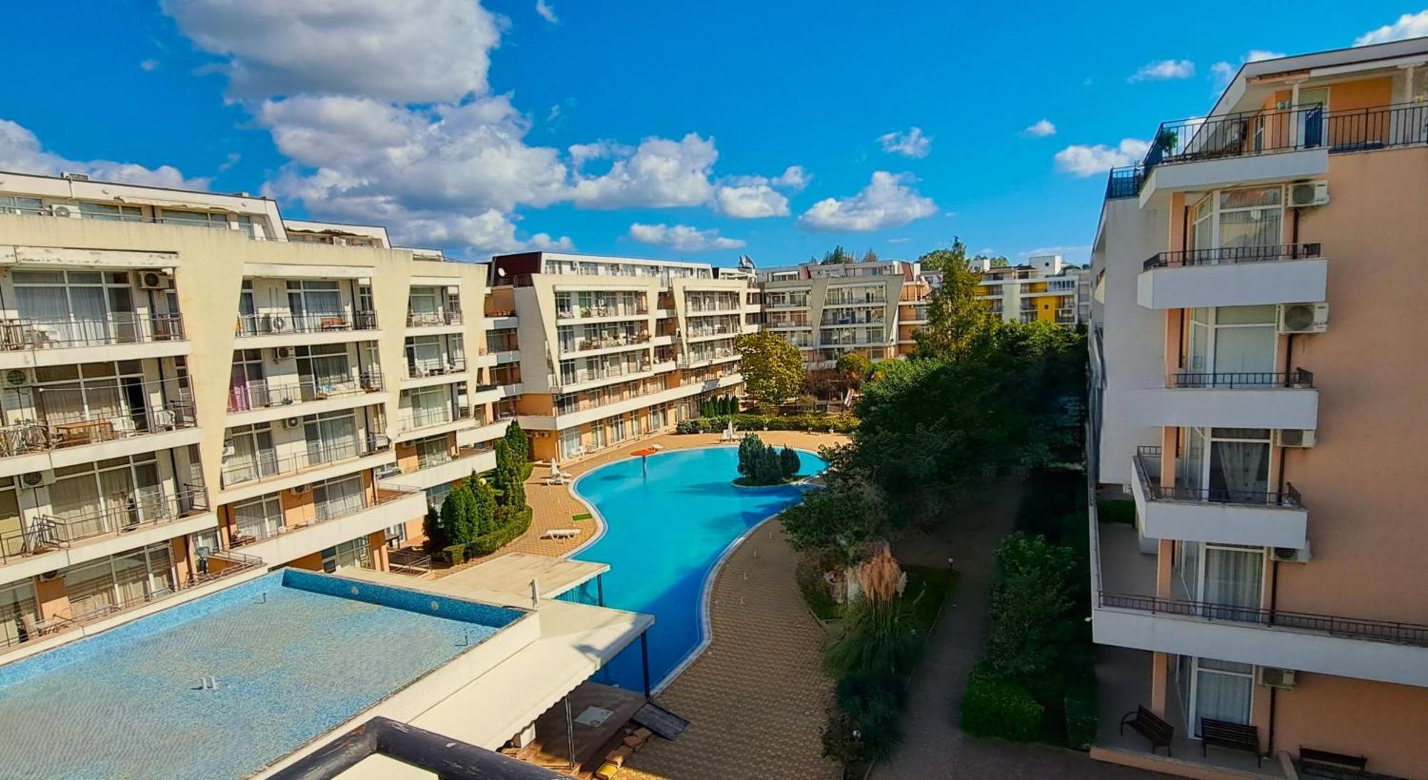 Apartment Daisy Grand Kamelia Sunny Beach Eksteriør billede